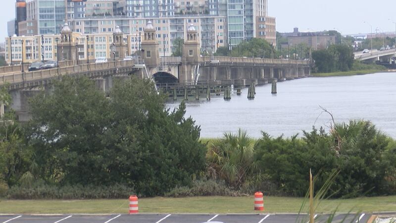 The bridge leading into downtown Charleston has now reopened after a previous failure of...