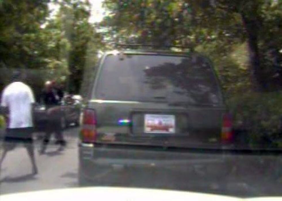 The suspect fights a Summerville police officer. (Source: Summerville Police Department)