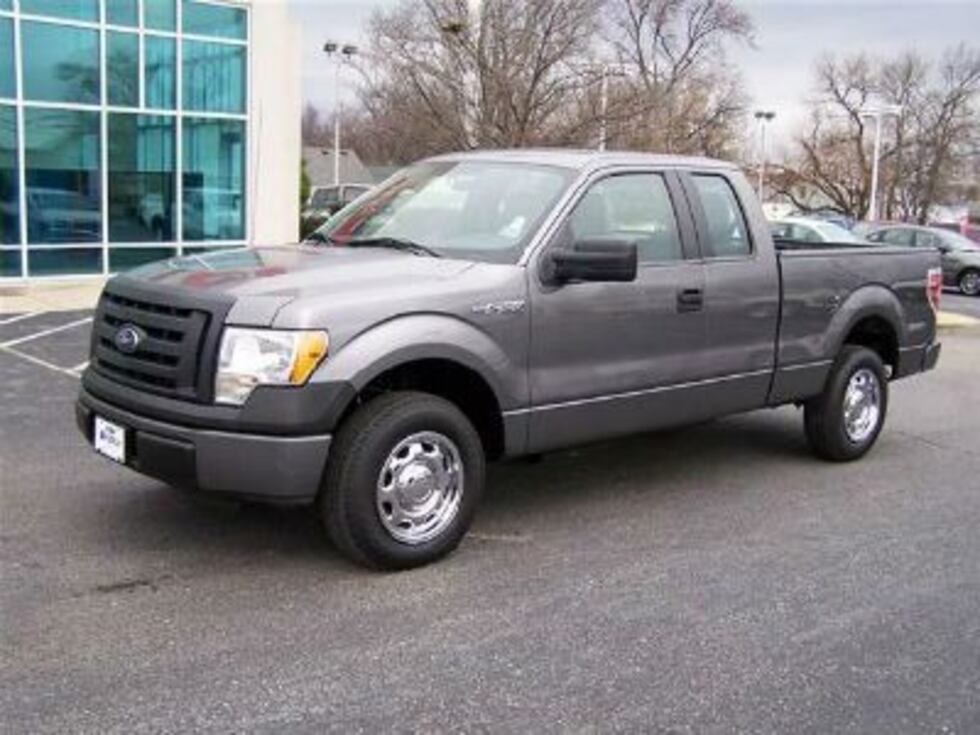 2010 F-150, similar to the one described by police. (Source: louisvilleolx.com)