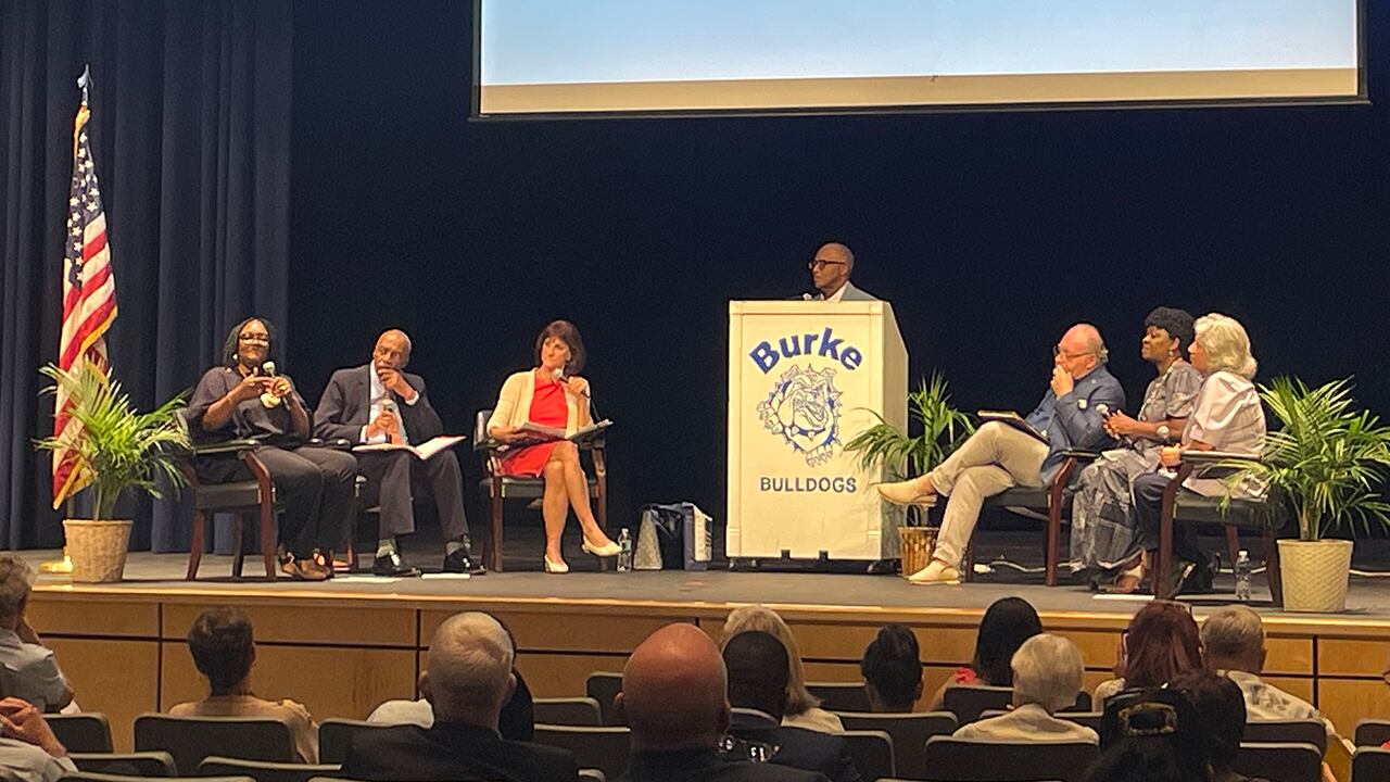 Lowcountry Conservative Club hosted a panel to discuss achievement gap - Vimarsana News