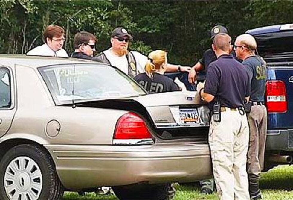 Investigators converge to a motel in Georgetown looking for clues in the Brittanee Drexel case.