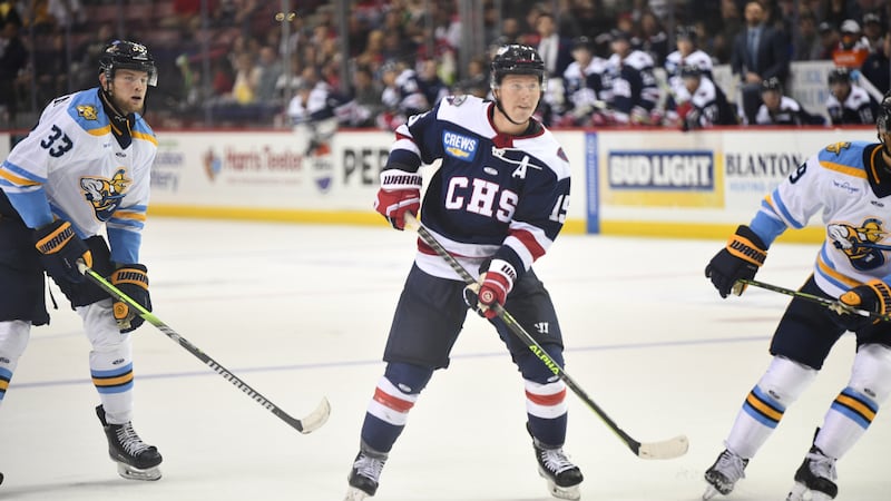 The South Carolina Stingrays (3-4-2-0) fell to the undefeated Atlanta Gladiators (7-0-0-0) 2-1...