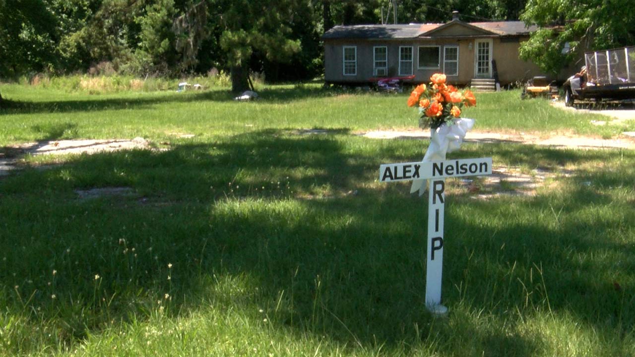 Family searches for answers after death of Awendaw man - Vimarsana News